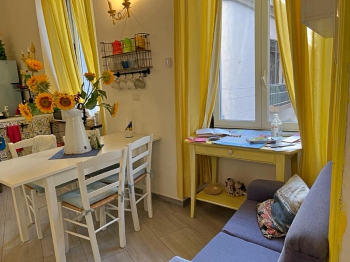 Suites Giudecca نابولي المظهر الخارجي الصورة