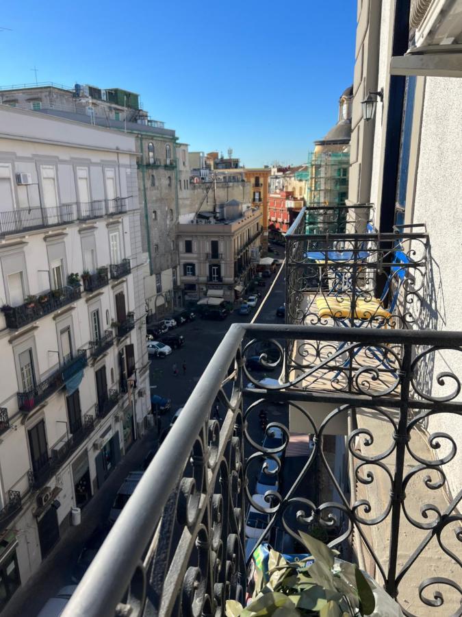 Suites Giudecca نابولي المظهر الخارجي الصورة
